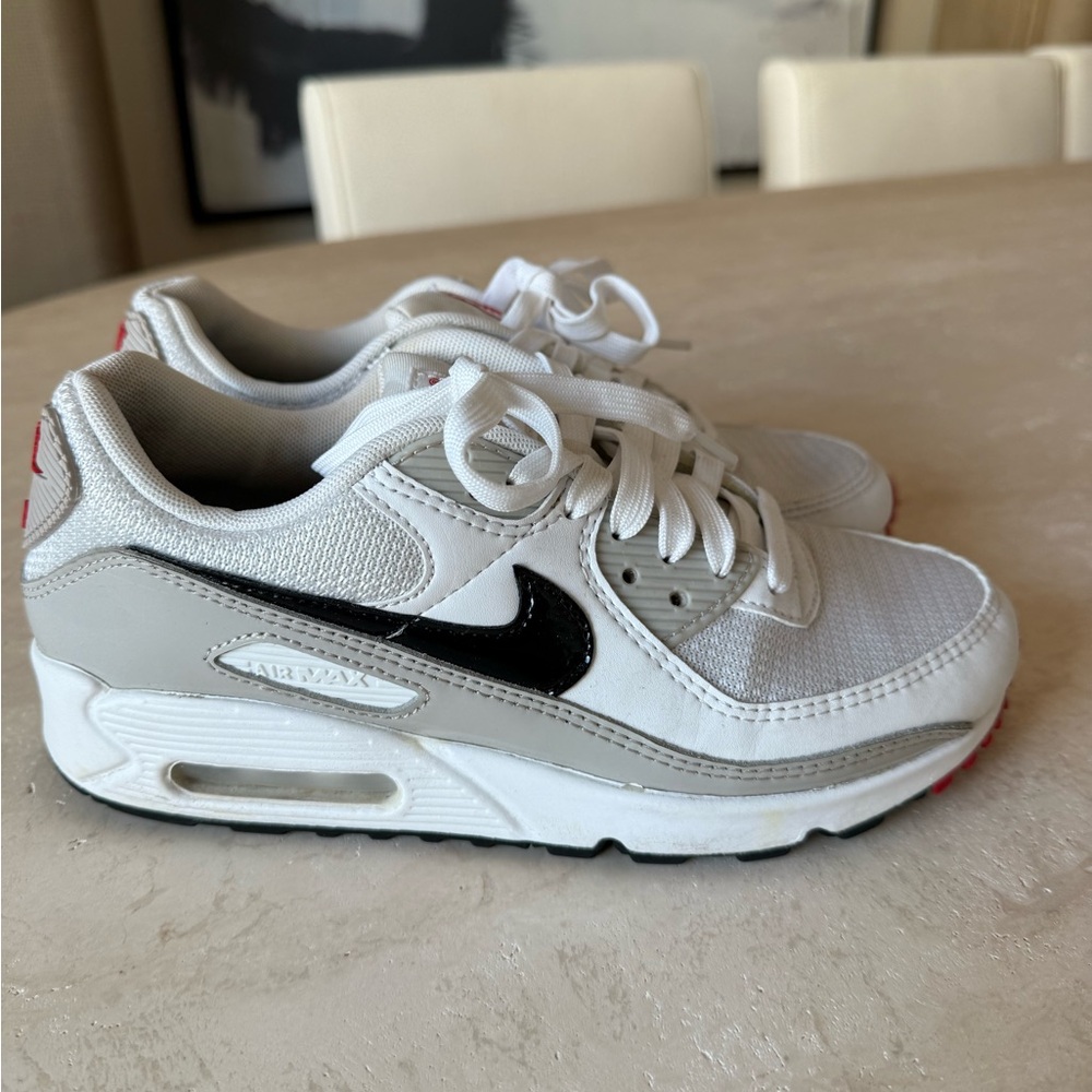 Nike women’s  White and Black Sneakers